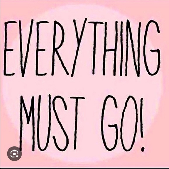 Meet your Posher, Tiffany - Picture 2 of 6